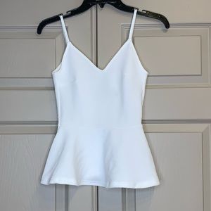 White V neck top